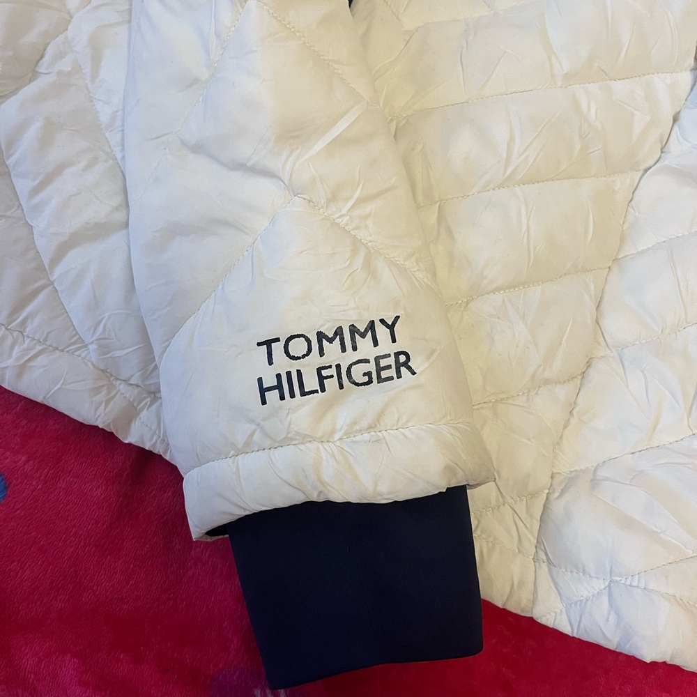 White semi used Tommy Hilfiger jacket - Picture 4 of 8